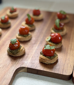 Canapé menu